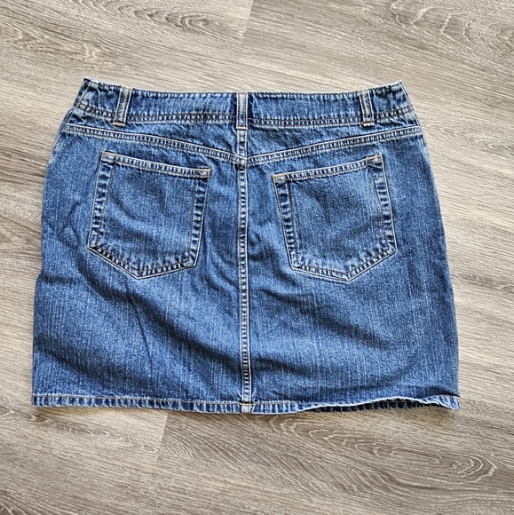 gap dark denim size 14 mini skirt - Picture 3 of 3